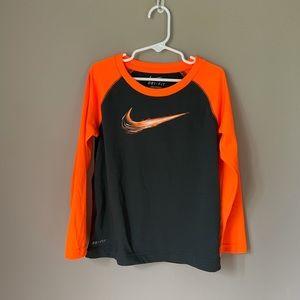 Nike Dri-Fit Long-sleeve